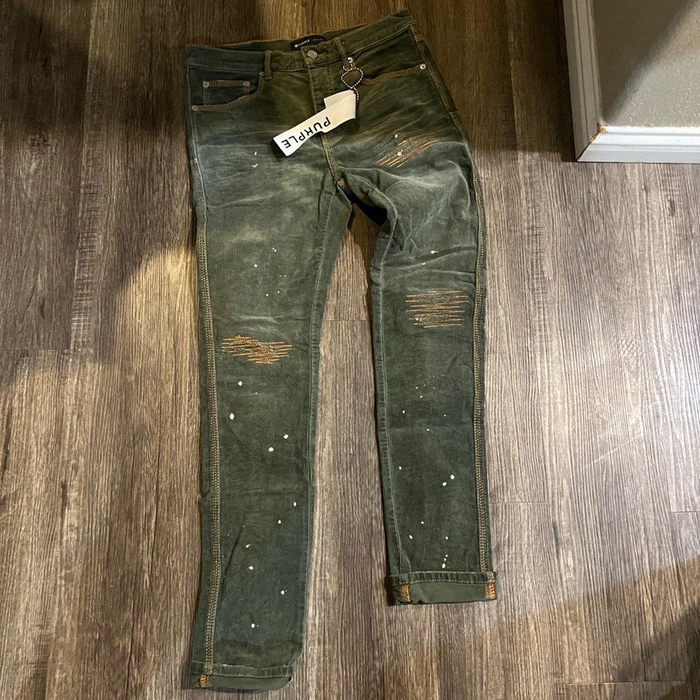 PURPLE Men's Green Distressed Skinny Jeans